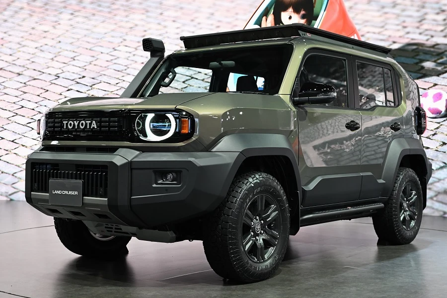 Toyota Land Cruiser FJ Toyota Land Cruiser FJ