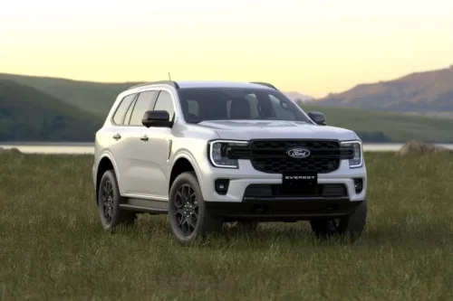 Ford Everest Active 2.0L AT 4×2