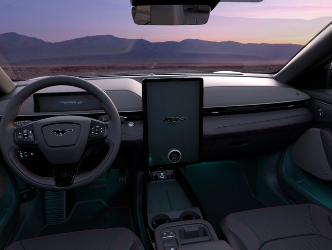 ford-mustang-mach-e-premium-awd