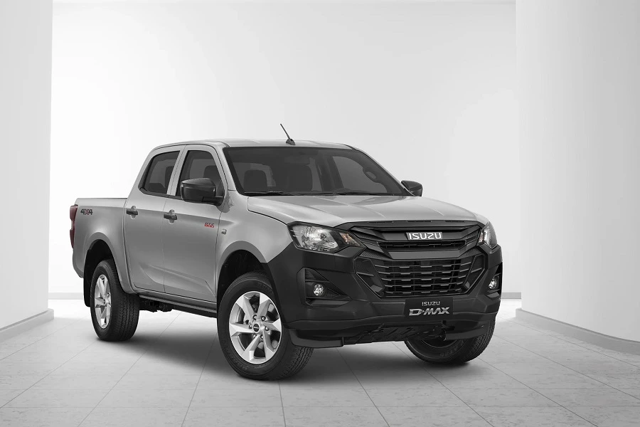 isuzu-d-max-utz-800-1-9l-4x4-mt