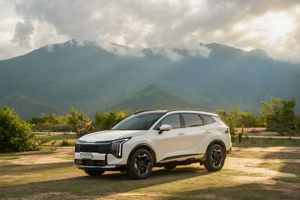 kia-new-sportage-1-6-turbo-hev-signature