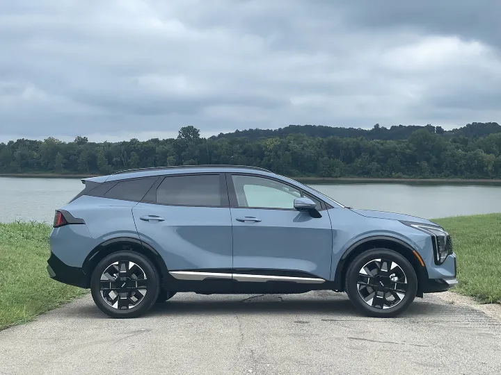 kia-new-sportage-1-6-turbo-hev-signature-awd