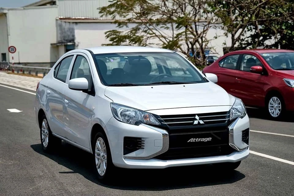 Mitsubishi Attrage MT Mitsubishi Attrage MT