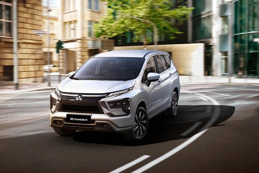 Mitsubishi Xpander AT Mitsubishi Xpander AT